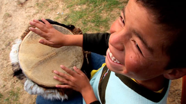 Documental: Laudes infantis, de la Utopía a la Comunidad