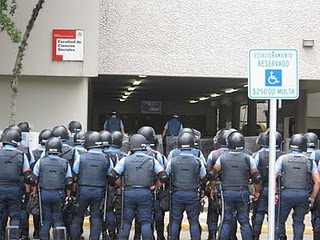 Policía en Ciencias Sociales 13 de enero 2011.