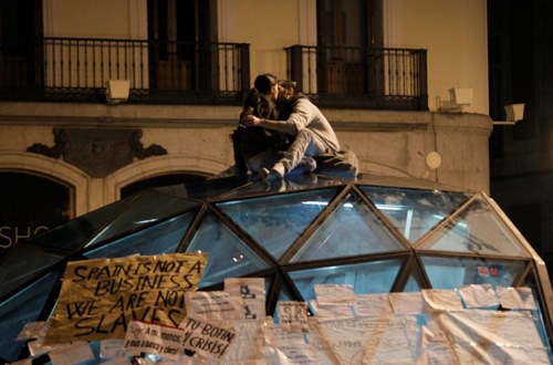 Amor_tragabolas. Protestas Puerta del Sol Madrid