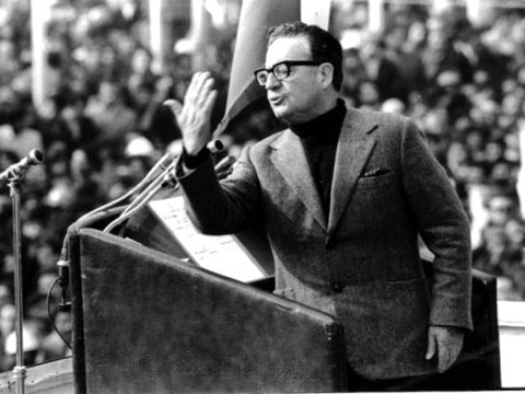 Allende en la Universidad