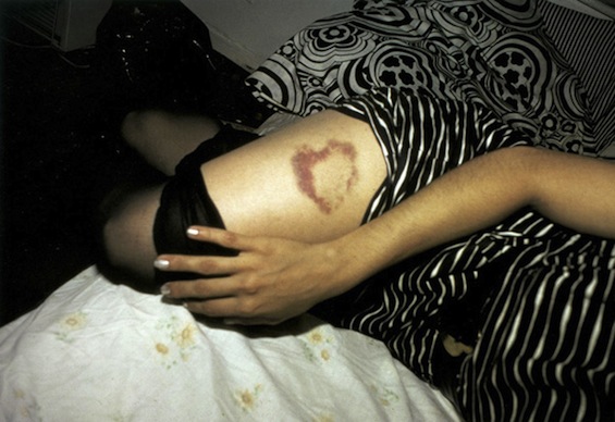 Nan Goldin, Cardenal en forma de corazón, 1980.