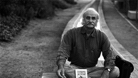 Un hombre suave (¿y peludo?): Los veinticuatro días de Kalman Barsy