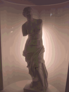 Venus de Milo con gavetas.