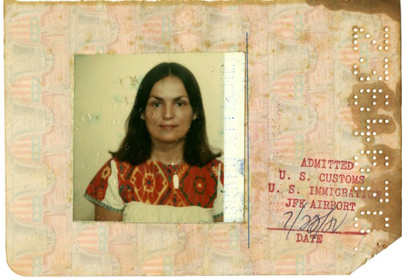 Rosario Ferre pasaporte