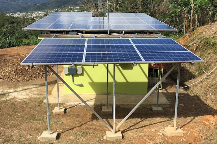 Radio Casa Pueblo opera ahora totalmente con energía solar