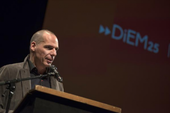 Marcha la Primavera Europea encabezada por Yanis Varoufakis