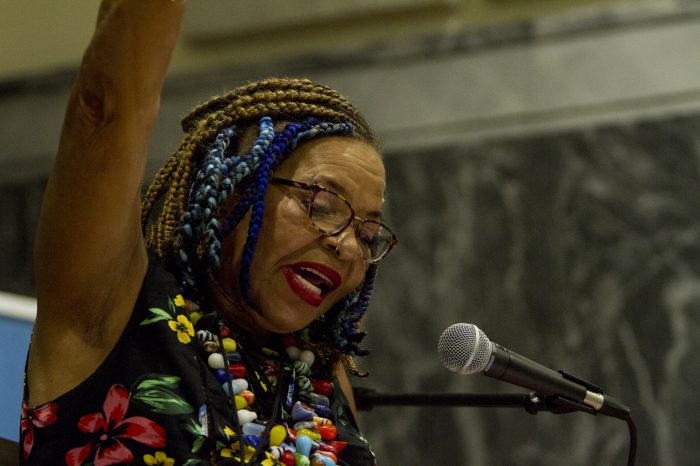 In Memoriam: La última conversa con la poeta Ntozake Shange