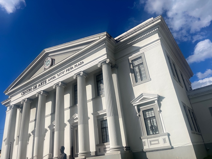 Antiguo Tribunal ahora Centro de Arte en Humacao